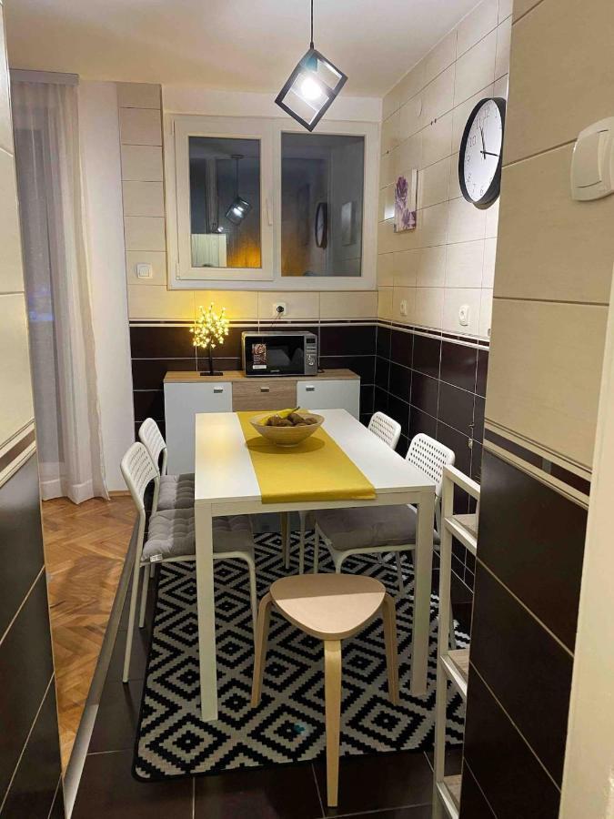 קולאסין Apartment Gabrijela מראה חיצוני תמונה